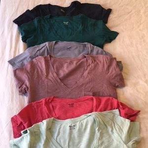 6 Madewell short-sleeve v-neck t-shirts, size XXS